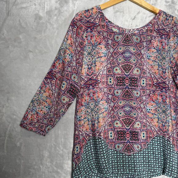 Maeve Anthropologie Top Womens 6 Blue Pink Mixed Print Silk Back Button Closure - Picture 3 of 10